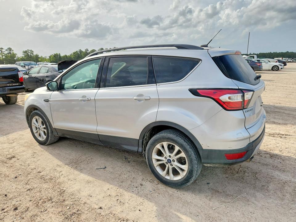 61682906 :رقم المزاد ، 1FMCU0GD2JUB29289 vin ، 2018 Ford Escape مزاد بيع