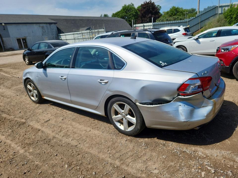 85629825 :رقم المزاد ، 1VWBH7A30CC089233 vin ، 2012 Volkswagen Passat مزاد بيع