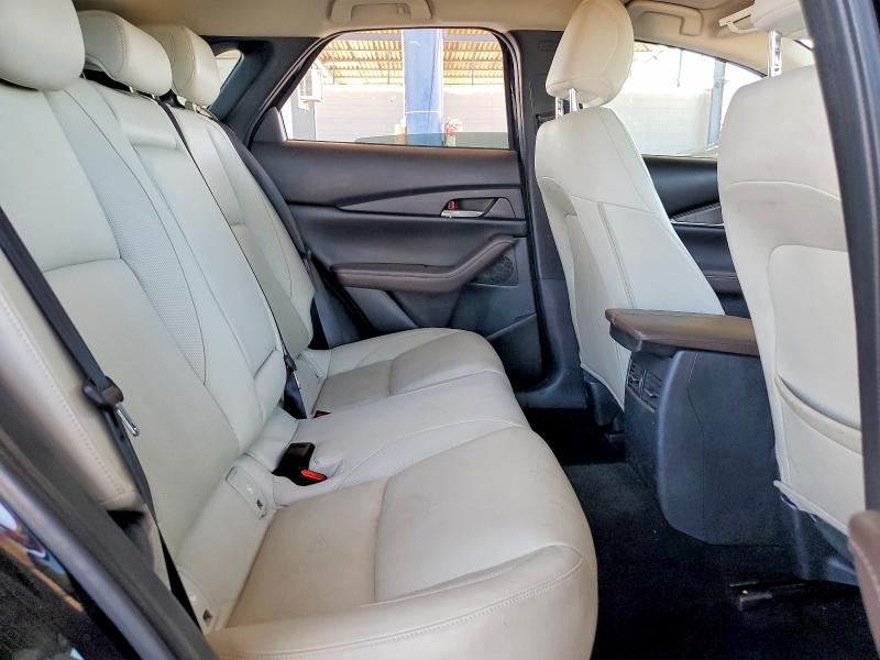 58794046 :رقم المزاد ، 3MVDMBDL4NM450968 vin ، 2022 Mazda Cx-30 مزاد بيع