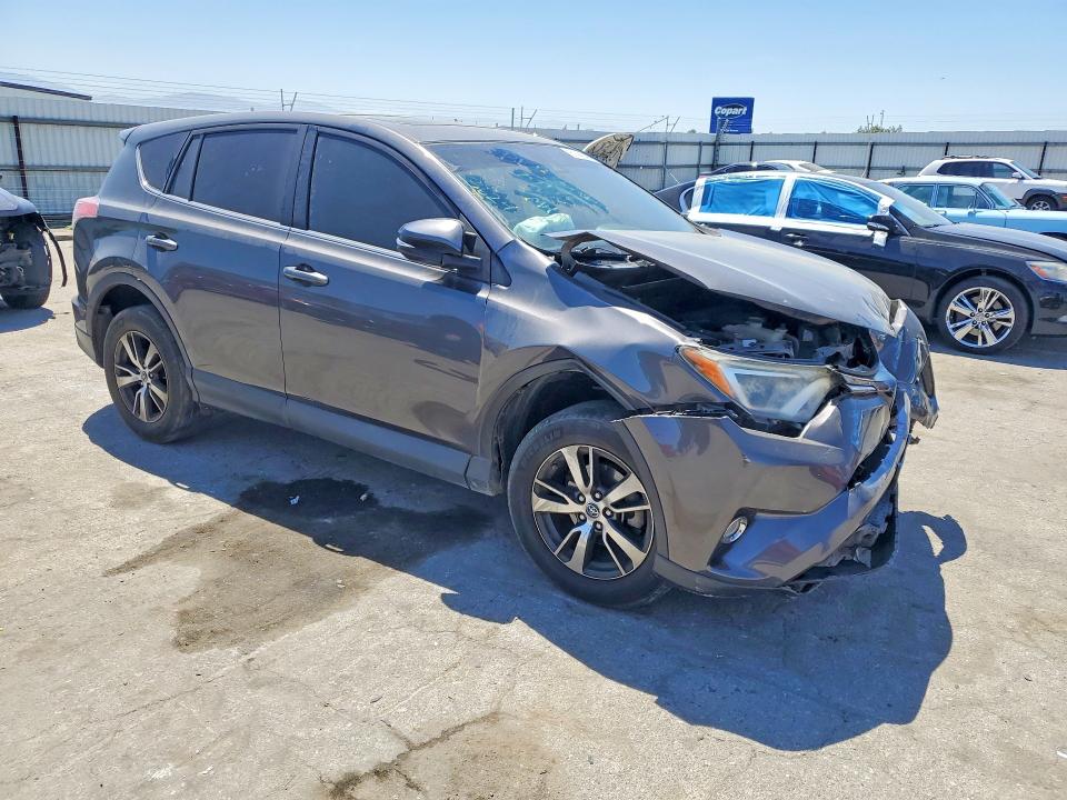 Продаж на аукціоні авто 2018 Toyota Rav4, vin: 2T3WFREV2JW473624, номер лоту: 61443596