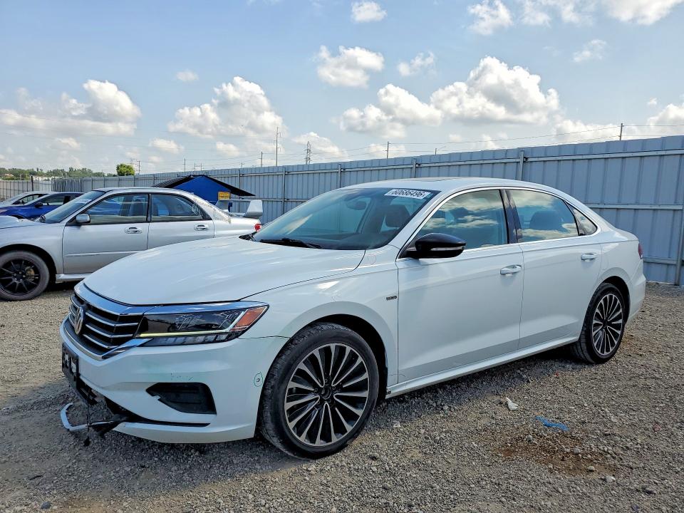 Продажа на аукционе авто 2022 Volkswagen Passat, vin: 1VWBA7A3XNC006219, номер лота: 60686496