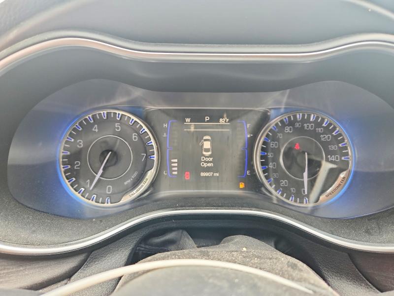 Продаж на аукціоні авто 2015 Chrysler 200, vin: 1C3CCCAB6FN756180, номер лоту: 57186296