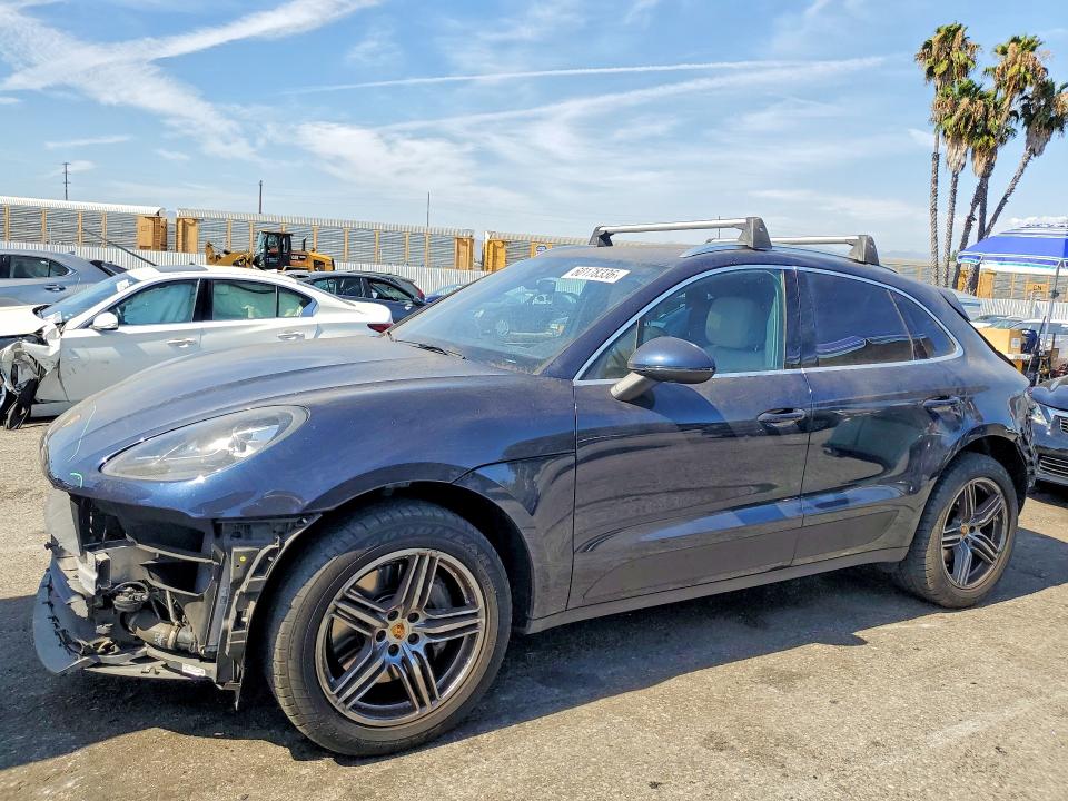 60178336 :رقم المزاد ، WP1AB2A5XLLB37629 vin ، 2020 Porsche Macan مزاد بيع