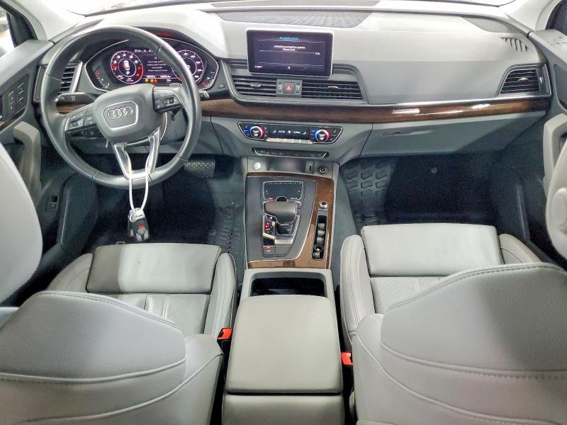 60931446 :رقم المزاد ، WA1BNAFY5L2000866 vin ، 2020 Audi Q5 مزاد بيع