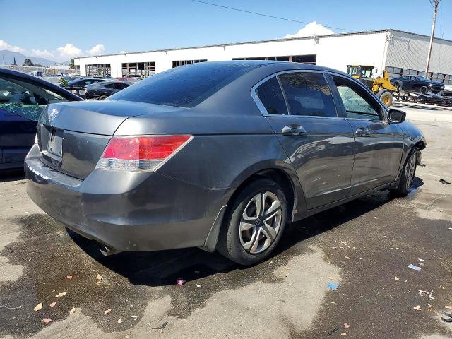 2010 Honda Accord მანქანა იყიდება აუქციონზე, vin: 1HGCP2F41AA098628, აუქციონის ნომერი: 60168836