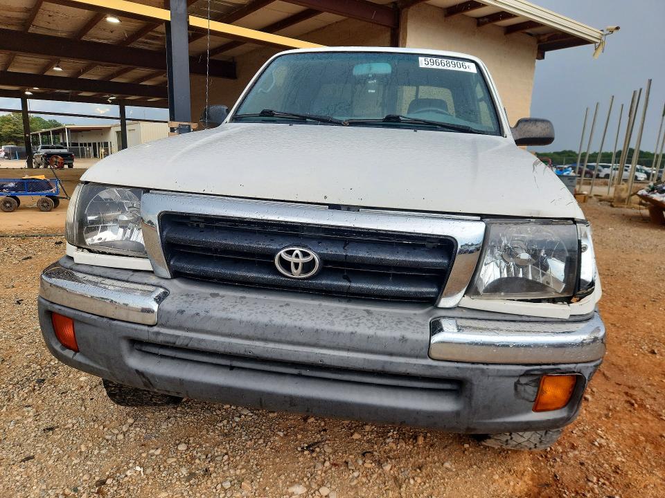 59668906 :رقم المزاد ، 4TASN92N3YZ578278 vin ، 2000 Toyota Tacoma مزاد بيع