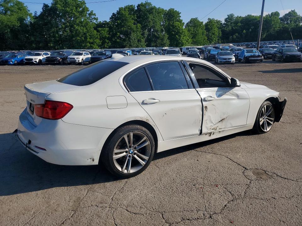 2018 Bmw 330 მანქანა იყიდება აუქციონზე, vin: WBA8D9C52JEM34019, აუქციონის ნომერი: 60307136