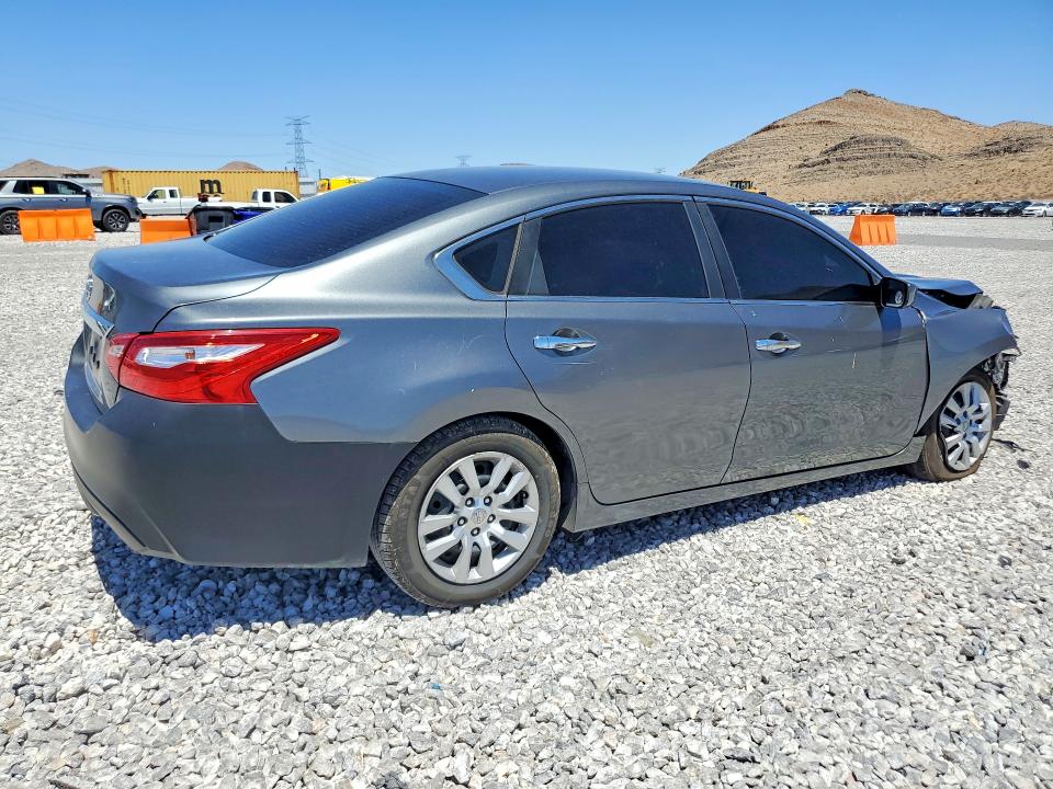 2016 Nissan Altima მანქანა იყიდება აუქციონზე, vin: 1N4AL3AP8GN328469, აუქციონის ნომერი: 63178056