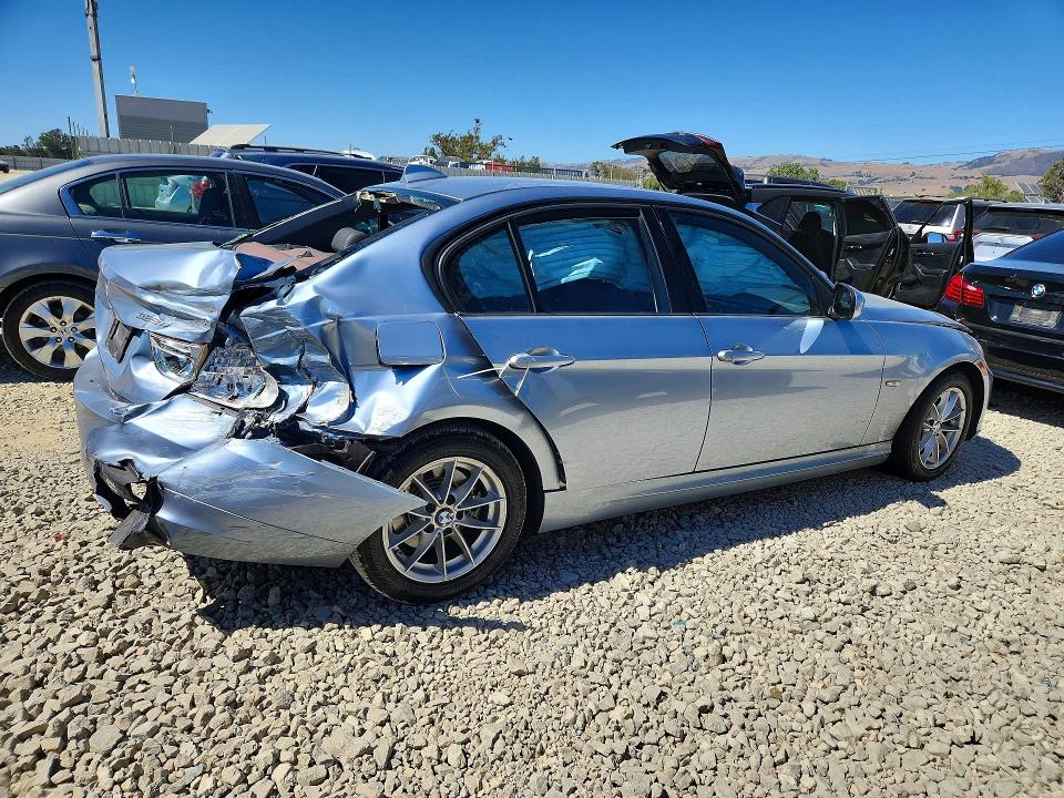2010 Bmw 328 მანქანა იყიდება აუქციონზე, vin: WBAPH5G52ANM70912, აუქციონის ნომერი: 62538646