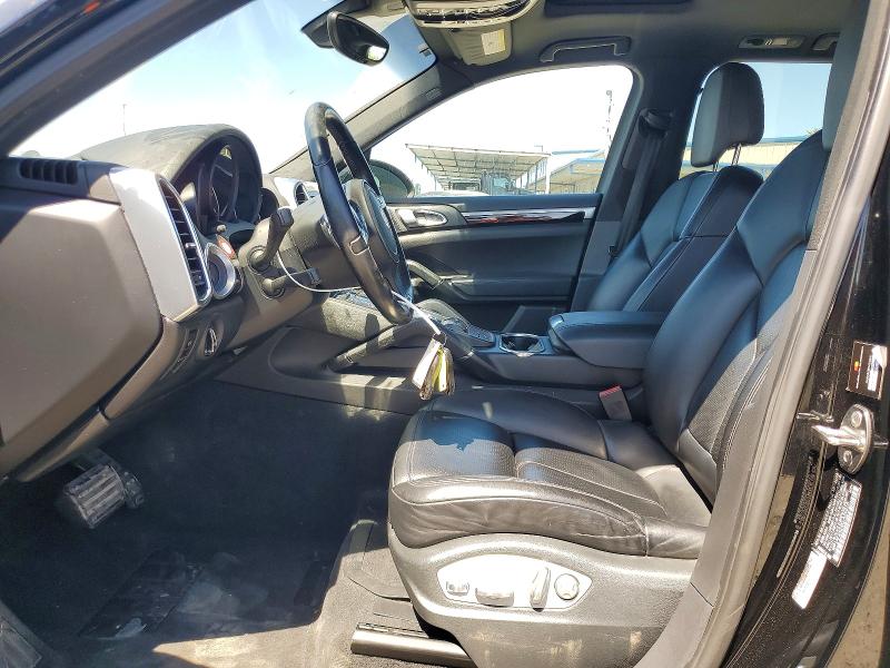 60891346 :رقم المزاد ، WP1AF2A22ELA39515 vin ، 2014 Porsche Cayenne مزاد بيع