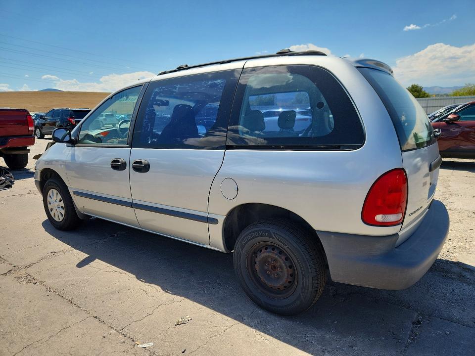 Продажа на аукционе авто 2000 Chrysler Voyager, vin: 2C4GJ2534YR647657, номер лота: 61706336