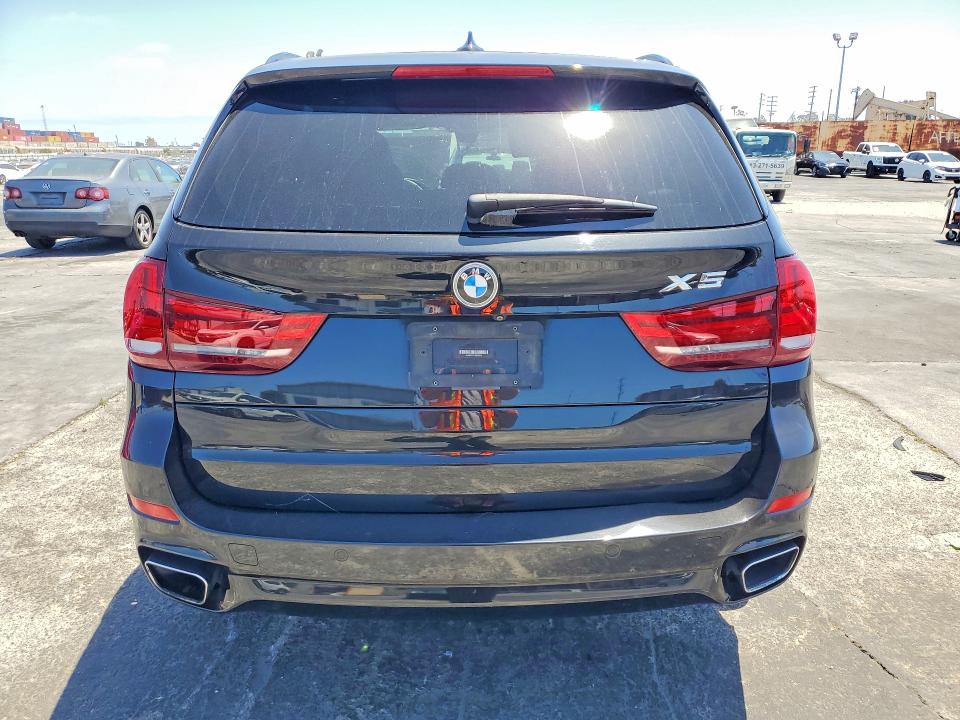 60838246 :رقم المزاد ، 5UXKR2C57J0Z20015 vin ، 2018 Bmw X5 مزاد بيع