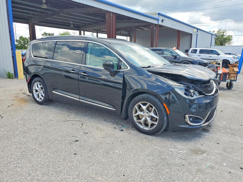 Продаж на аукціоні авто 2017 Chrysler Pacifica, vin: 2C4RC1EG3HR537103, номер лоту: 59979456