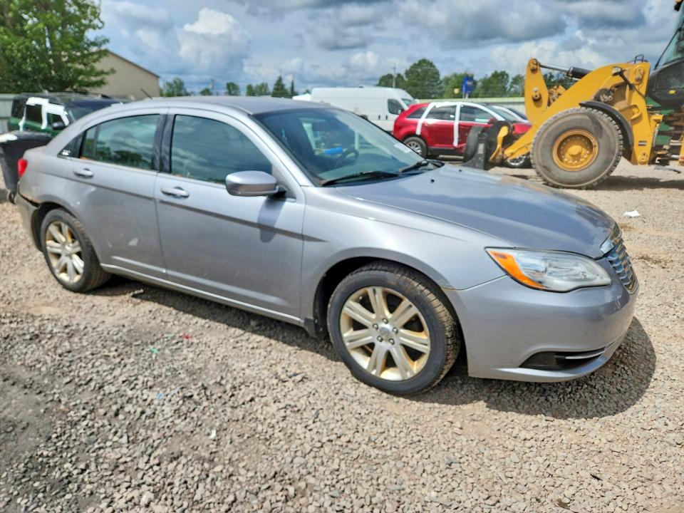 Продажа на аукционе авто 2013 Chrysler 200, vin: 1C3CCBAB1DN670086, номер лота: 60228496