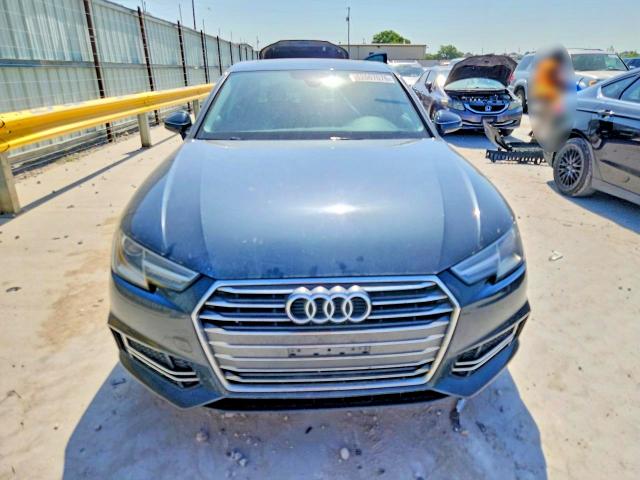Продаж на аукціоні авто 2017 Audi A4, vin: WAUKMAF49HN038707, номер лоту: 62007076