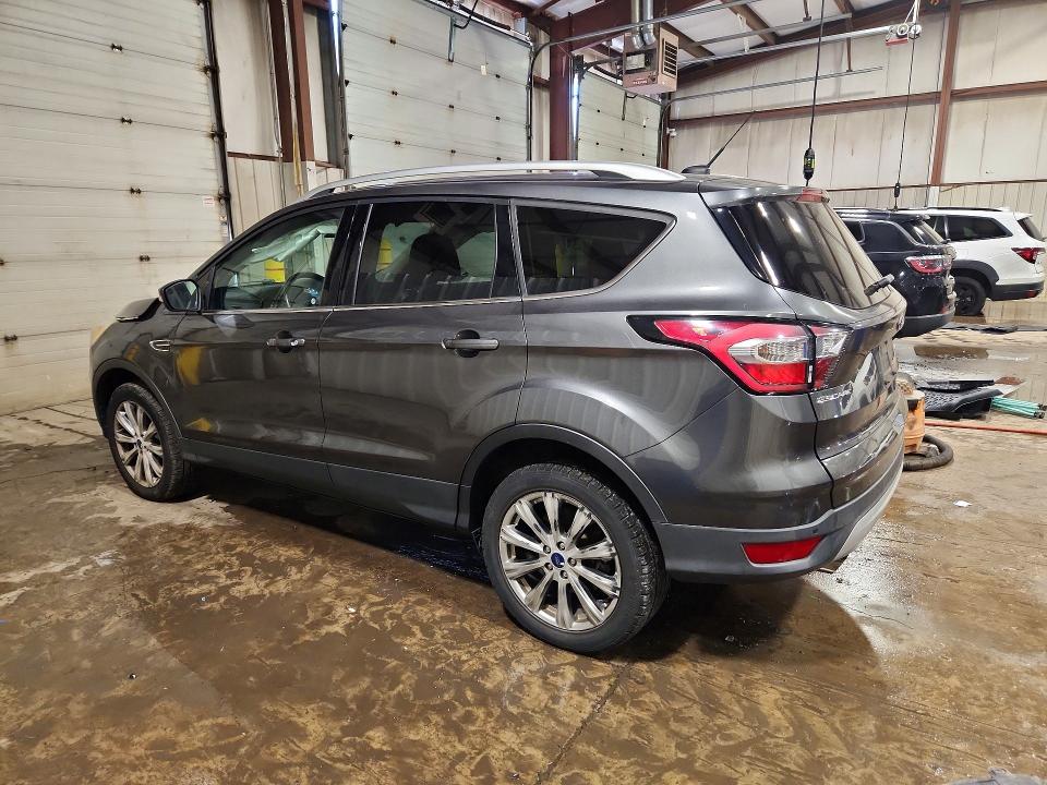 2017 Ford Escape მანქანა იყიდება აუქციონზე, vin: 1FMCU9J9XHUF09323, აუქციონის ნომერი: 60475096