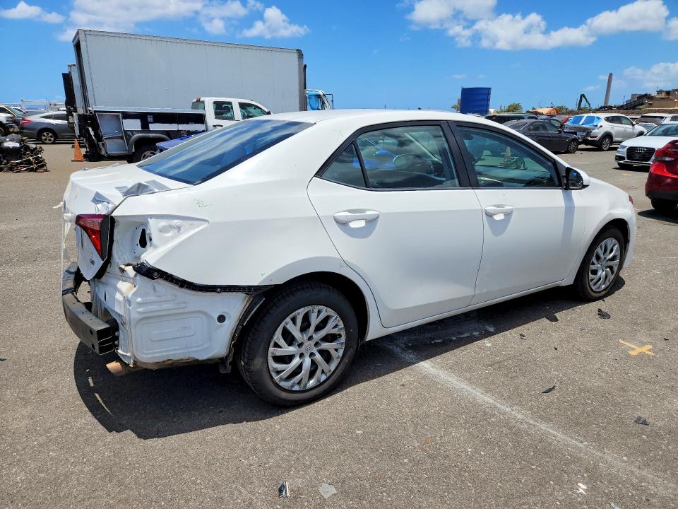 Aukcja sprzedaży 2018 Toyota Corolla, vin: 5YFBURHE2JP758866, numer aukcji: 60523306