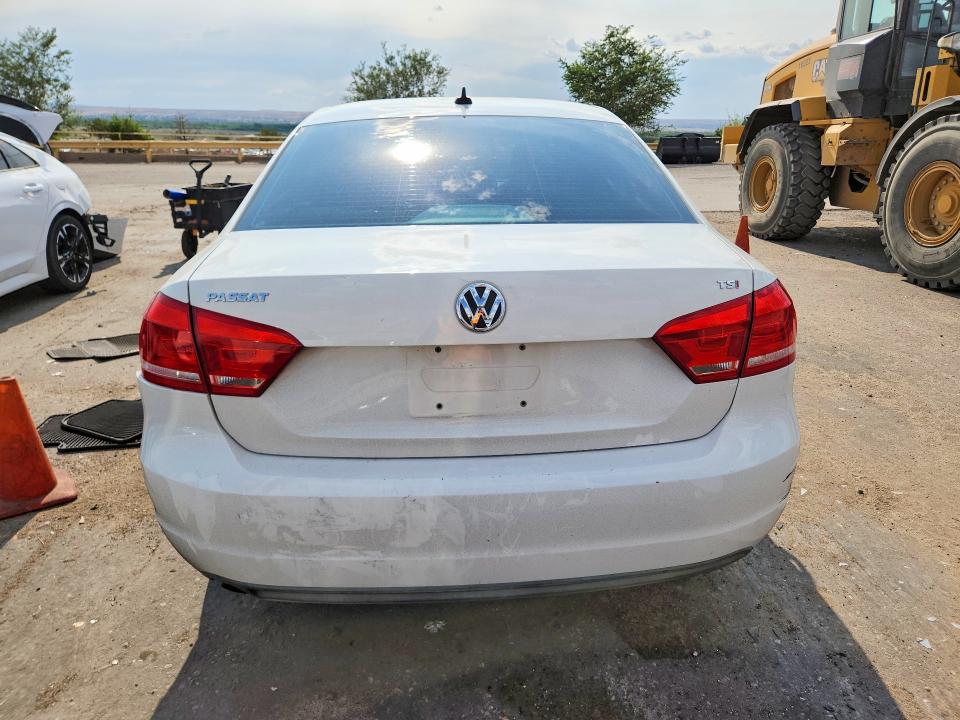 59343376 :رقم المزاد ، 1VWAT7A30EC084840 vin ، 2014 Volkswagen Passat مزاد بيع