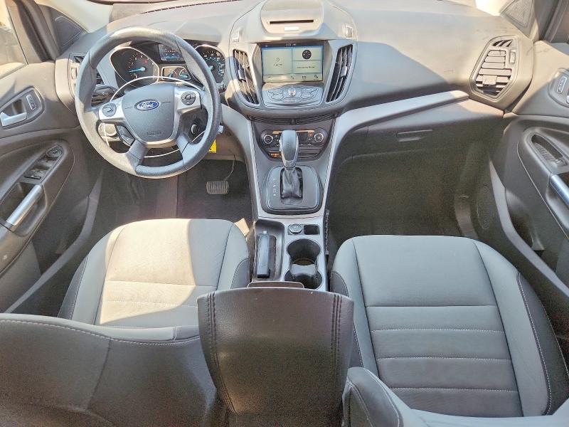 2016 Ford Escape მანქანა იყიდება აუქციონზე, vin: 1FMCU0GX9GUB44522, აუქციონის ნომერი: 60860656