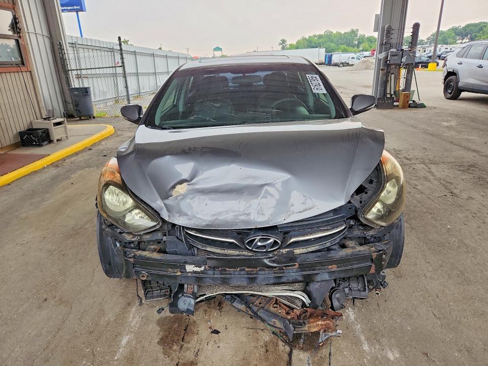 61627956 :رقم المزاد ، 5NPDH4AE7CH082005 vin ، 2012 Hyundai Elantra مزاد بيع