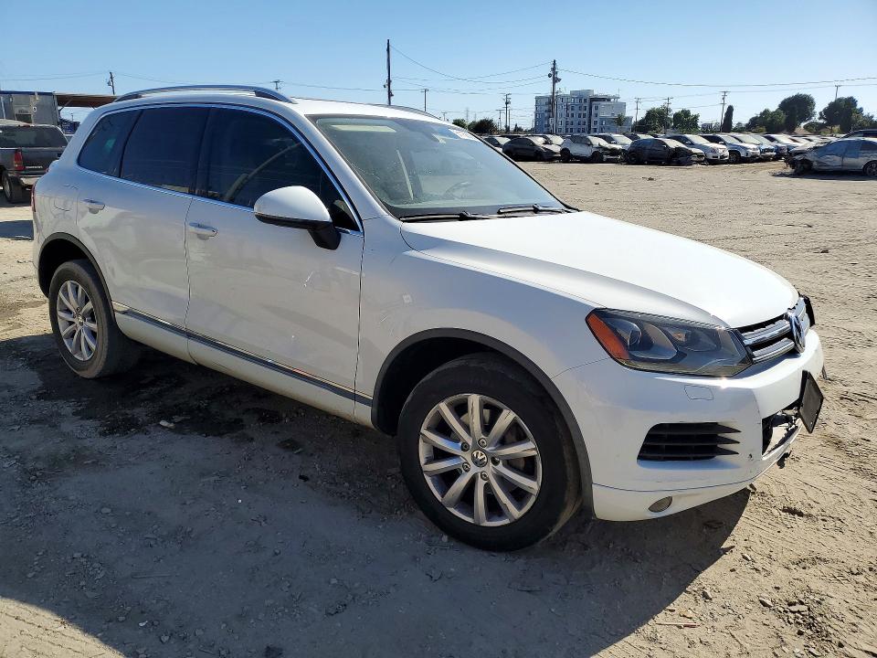 Продажа на аукционе авто 2012 Volkswagen Touareg, vin: WVGEF9BP4CD007755, номер лота: 61156366