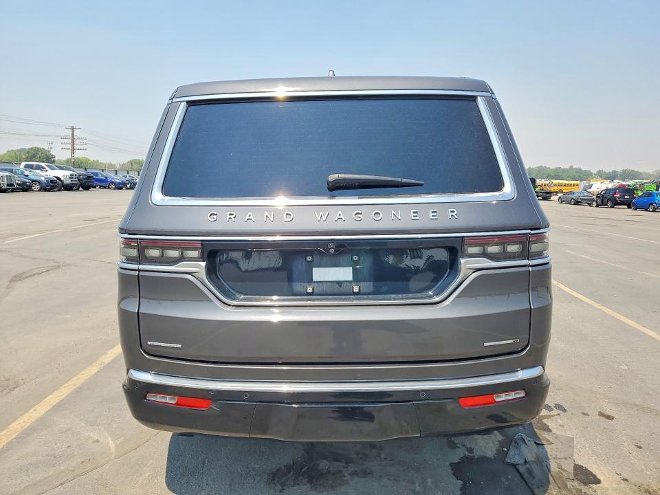 62661316 :رقم المزاد ، 1C4SJVEJ4NS116642 vin ، 2022 Jeep Grand Wagoneer مزاد بيع