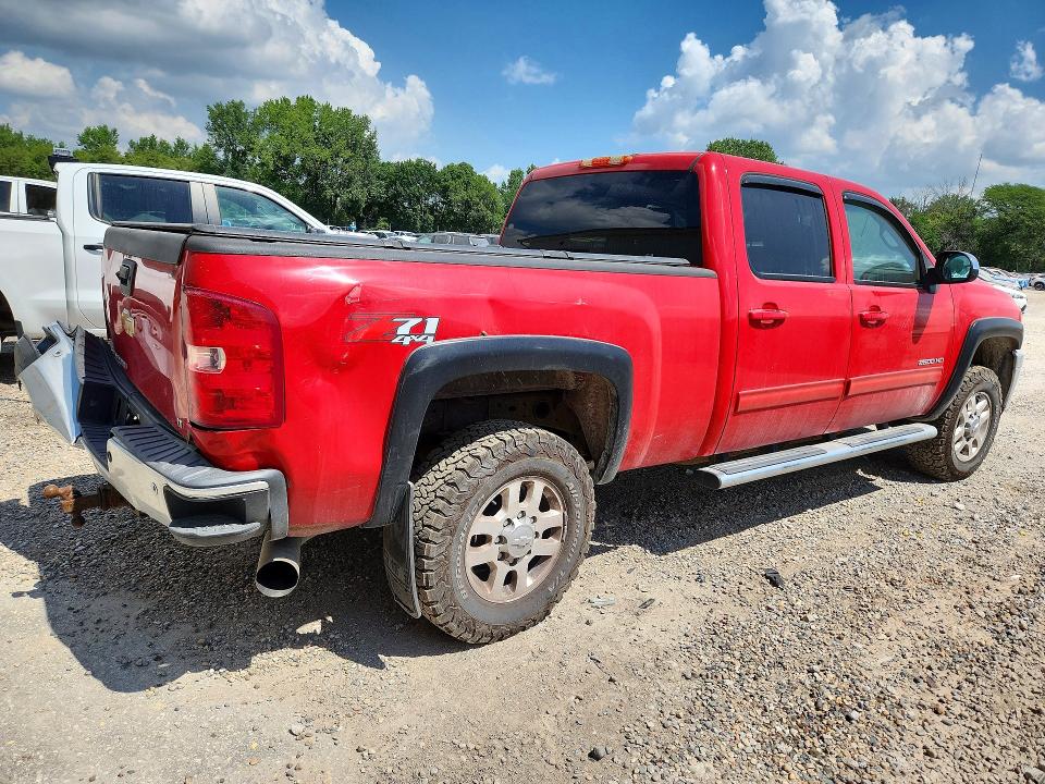 2014 Chevrolet Silverado მანქანა იყიდება აუქციონზე, vin: 1GC1KXC88EF131495, აუქციონის ნომერი: 61115206