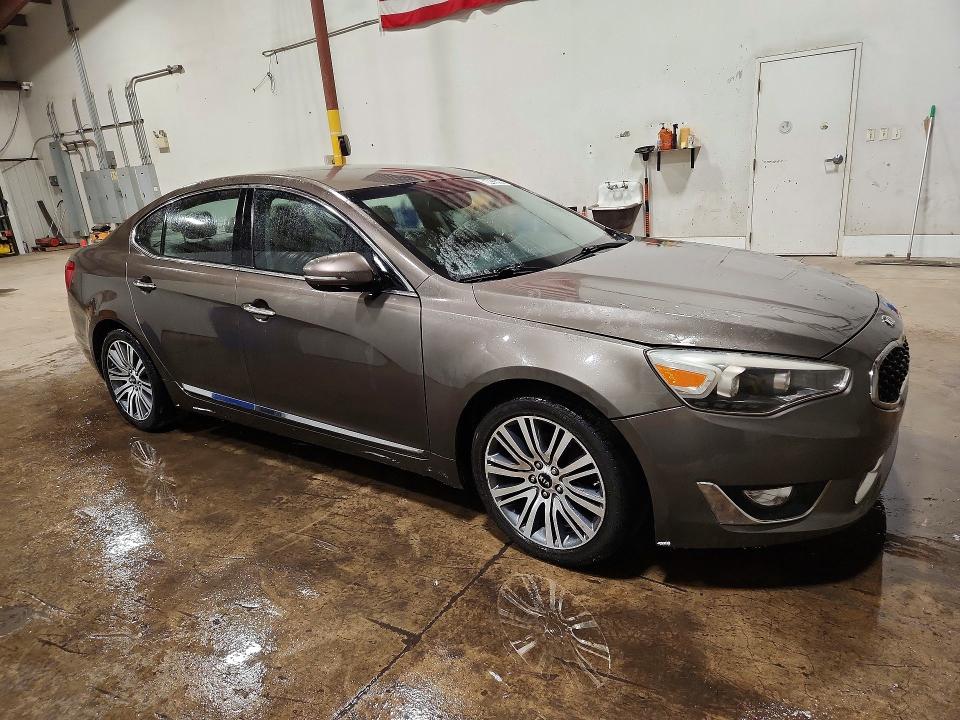 60433656 :رقم المزاد ، KNALN4D72F5169295 vin ، 2015 Kia Cadenza مزاد بيع