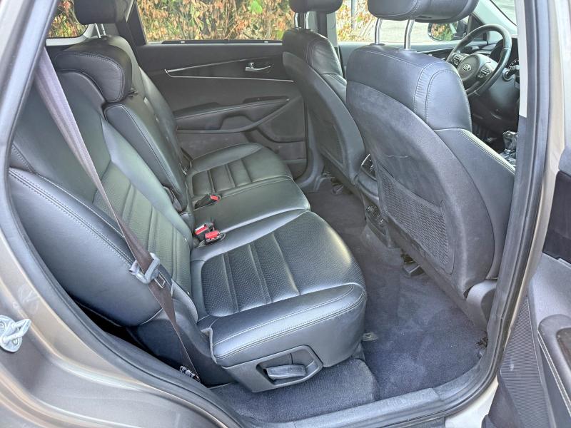 Продажа на аукционе авто 2016 Kia Sorento, vin: 5XYPHDA53GG004895, номер лота: 63767956