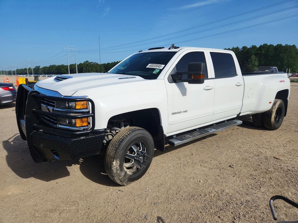 Продаж на аукціоні авто 2018 Chevrolet Silverado, vin: 1GC4KZCY0JF161786, номер лоту: 60830046
