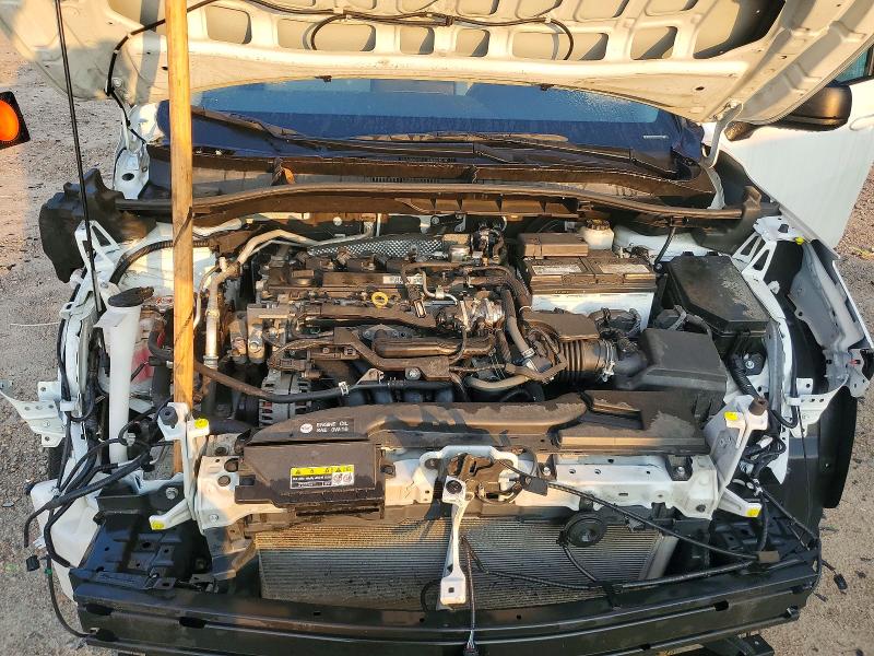 62668476 :رقم المزاد ، 7MUAAAAG3NV006159 vin ، 2022 Toyota Corolla Cross مزاد بيع