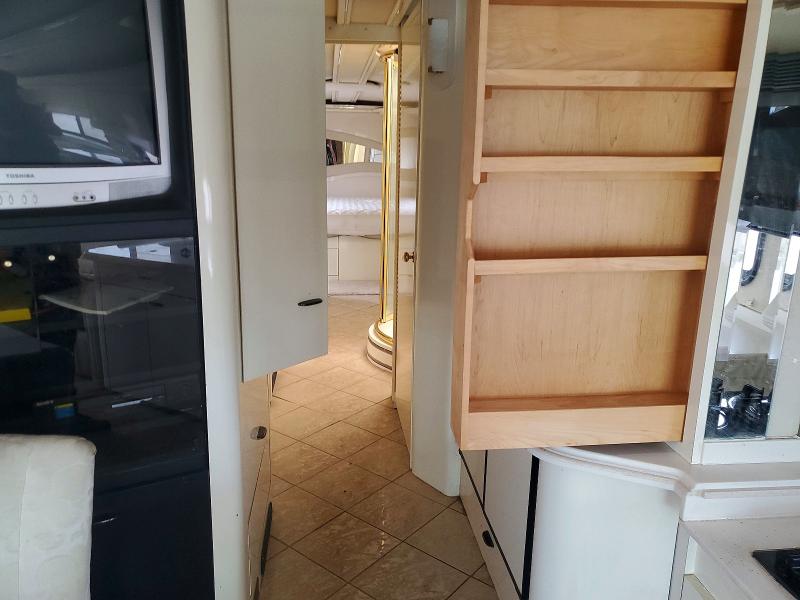 59362306 :رقم المزاد ، 4VZAT179XXC029230 vin ، 1999 Spartan Motors Motorhome مزاد بيع