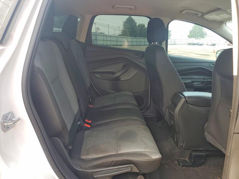 Продажа на аукционе авто 2017 Ford Escape, vin: 1FMCU0F76HUC05778, номер лота: 61191946