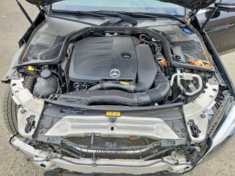 61685576 :رقم المزاد ، 55SWF8EB1KU316883 vin ، 2019 Mercedes-benz C مزاد بيع