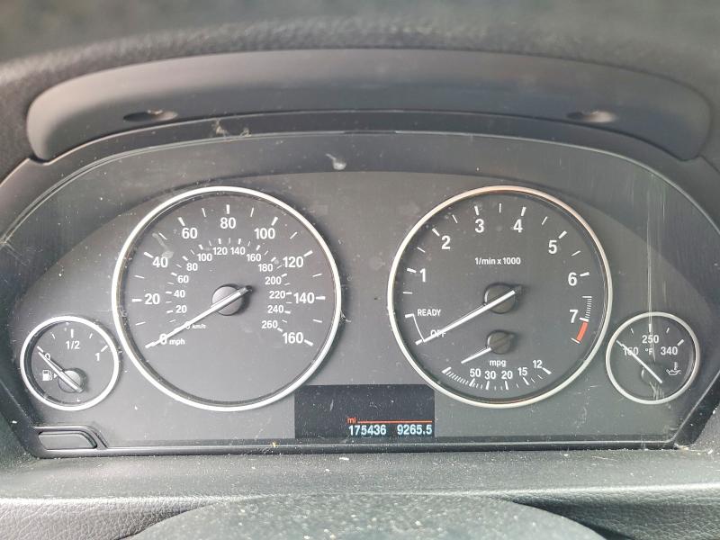 2015 Bmw 328 მანქანა იყიდება აუქციონზე, vin: WBA3A5G57FNS82932, აუქციონის ნომერი: 61164906