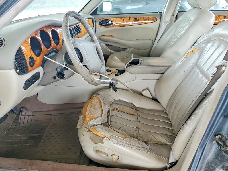 61605816 :رقم المزاد ، SAJDA14C1YLF13765 vin ، 2000 Jaguar Xj8 مزاد بيع