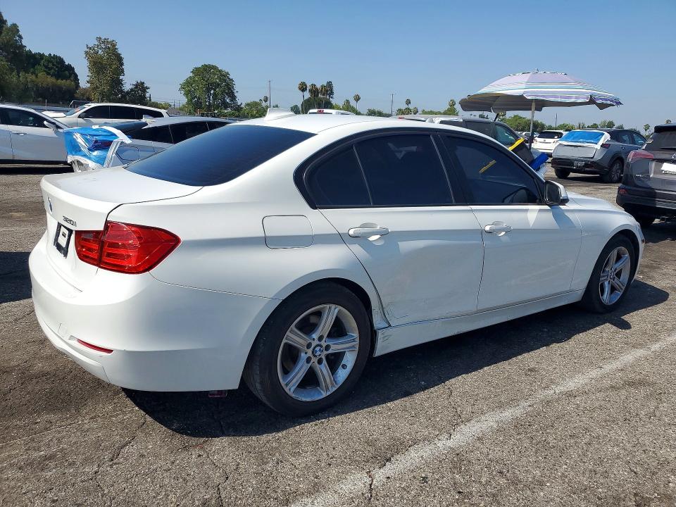 Aukcja sprzedaży 2014 Bmw 320, vin: WBA3C3G55ENS67438, numer aukcji: 61557386