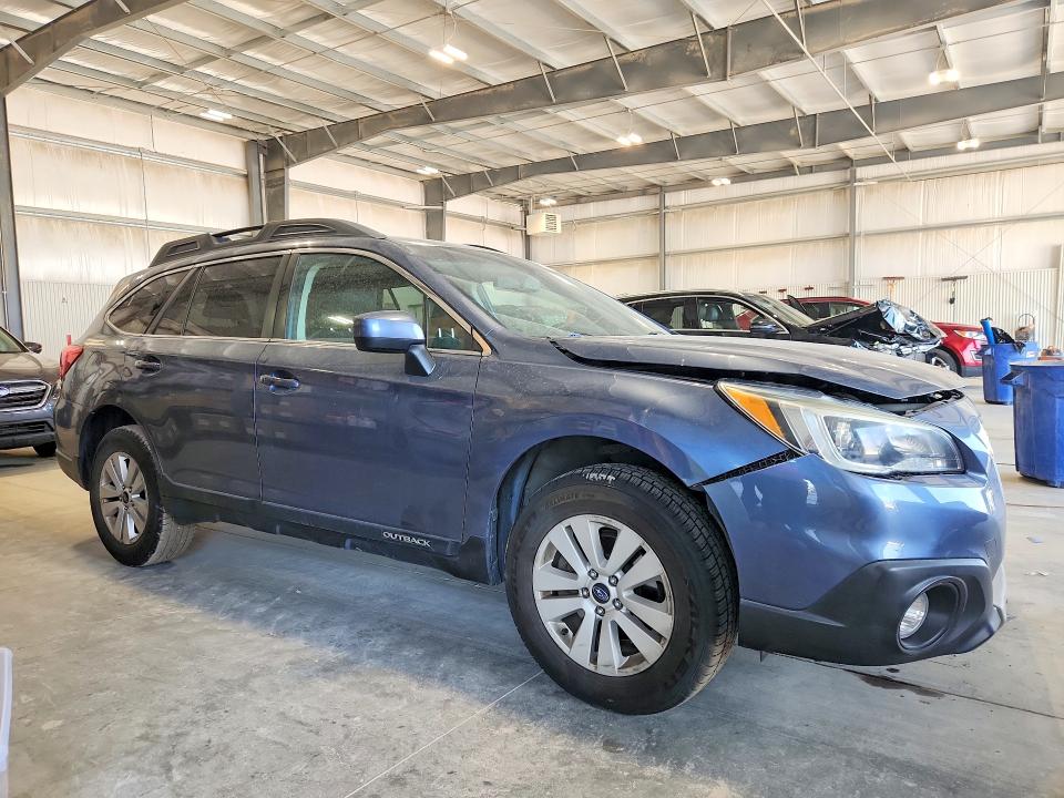 61064626 :رقم المزاد ، 4S4BSBCC3F3296171 vin ، 2015 Subaru Outback مزاد بيع