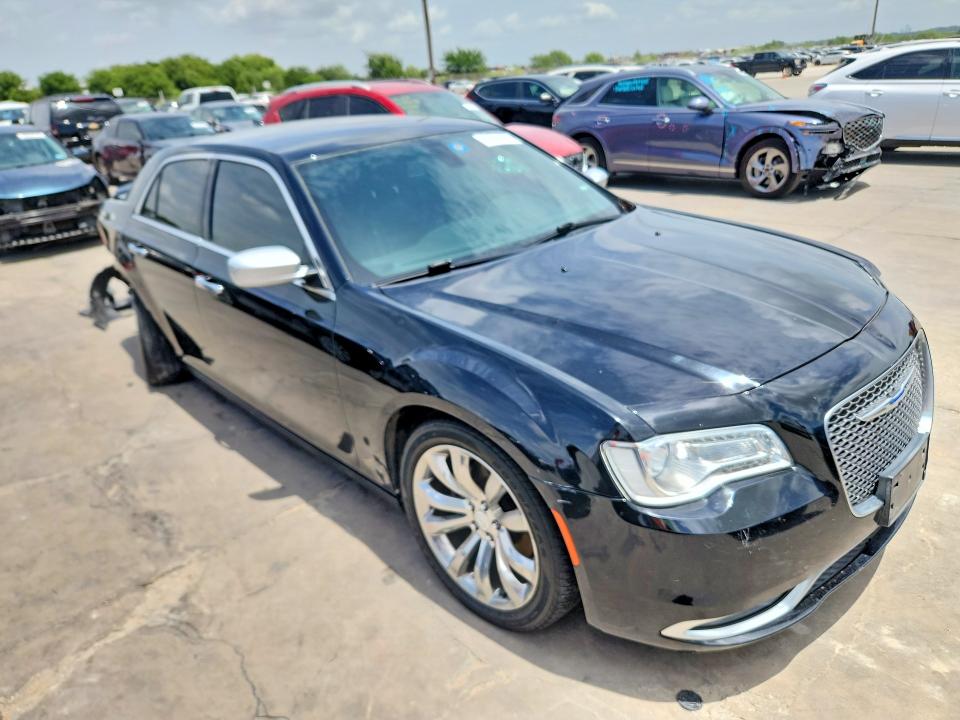 Продаж на аукціоні авто 2019 Chrysler 300c, vin: 2C3CCAPT9KH556269, номер лоту: 61756926