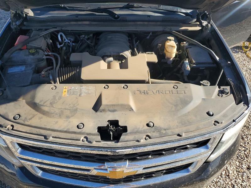 61781736 :رقم المزاد ، 1GNSCBKC7LR118590 vin ، 2020 Chevrolet Tahoe مزاد بيع