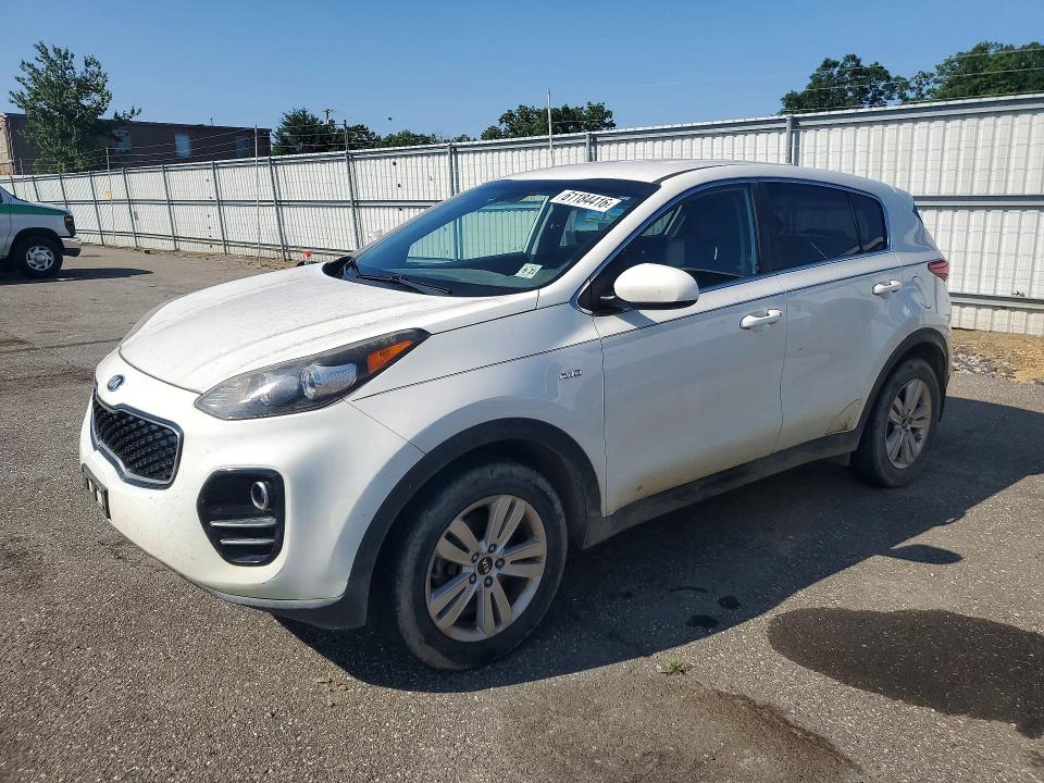 Продажа на аукционе авто 2017 Kia Sportage, vin: KNDPMCAC0H7157124, номер лота: 61184416