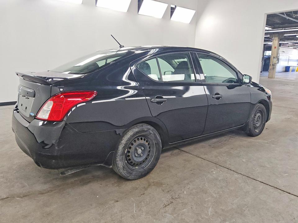 58973466 :رقم المزاد ، 3N1CN7AP0GL836992 vin ، 2016 Nissan Versa مزاد بيع