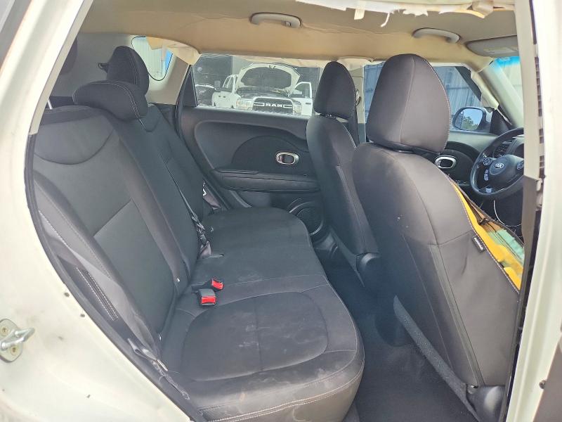 60785366 :رقم المزاد ، KNDJN2A27H7504372 vin ، 2017 Kia Soul مزاد بيع