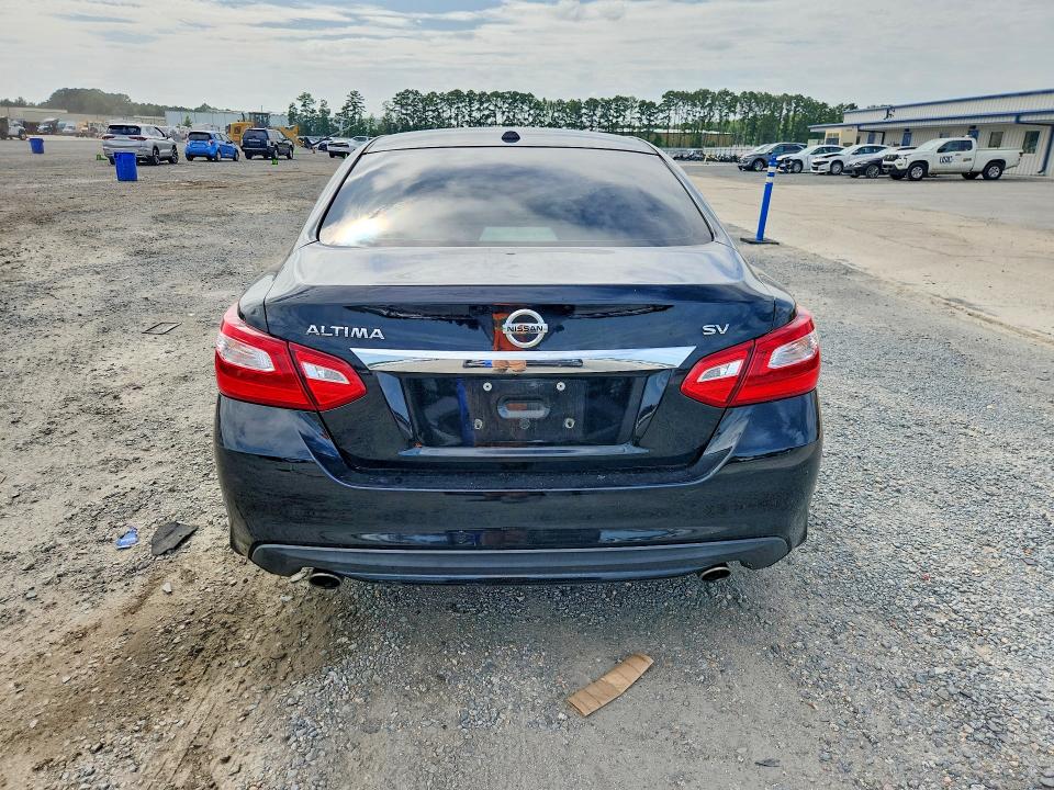 2017 Nissan Altima მანქანა იყიდება აუქციონზე, vin: 1N4AL3AP0HC294055, აუქციონის ნომერი: 62241416