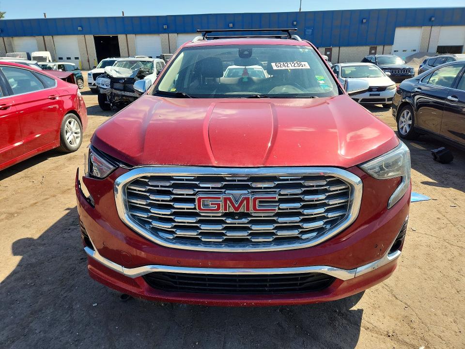 62421236 :رقم المزاد ، 3GKALSEX8JL280854 vin ، 2018 Gmc Terrain مزاد بيع