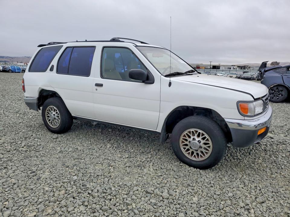60134766 :رقم المزاد ، JN8AR05Y1XW324076 vin ، 1999 Nissan Pathfinder مزاد بيع