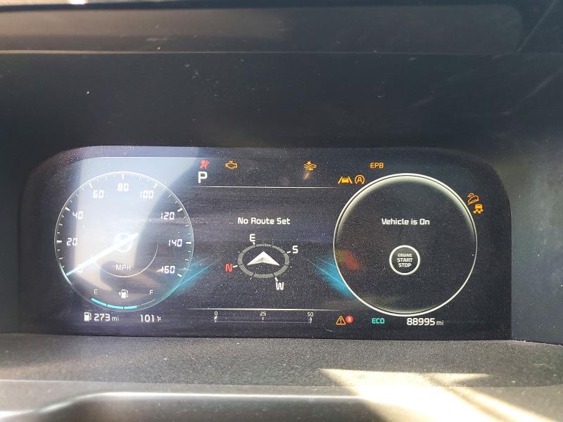 60686576 :رقم المزاد ، 5XYRK4LFXNG093779 vin ، 2022 Kia Sorento مزاد بيع