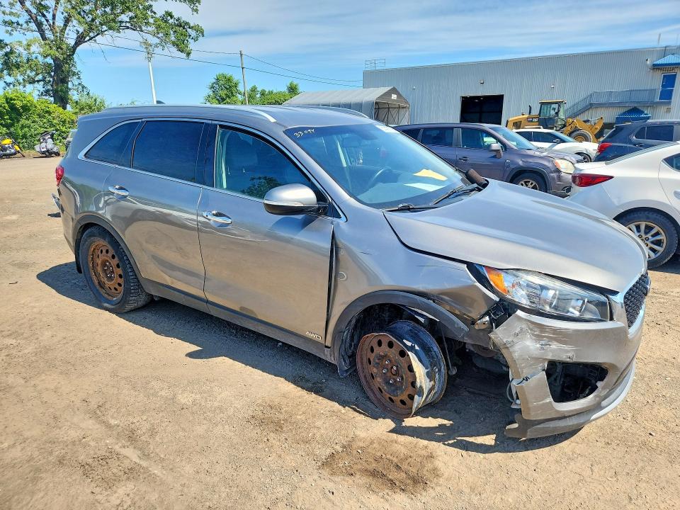 2017 Kia Sorento მანქანა იყიდება აუქციონზე, vin: 5XYPHDA15HG267985, აუქციონის ნომერი: 61477756
