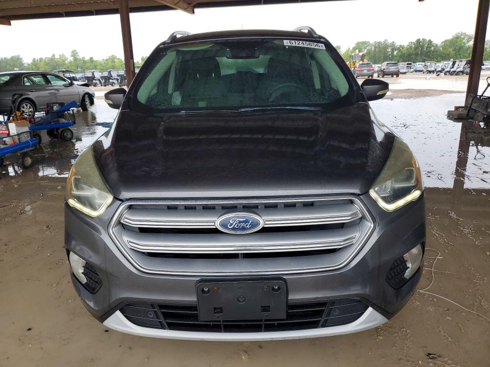 2017 Ford Escape მანქანა იყიდება აუქციონზე, vin: 1FMCU0J99HUB42703, აუქციონის ნომერი: 61245856
