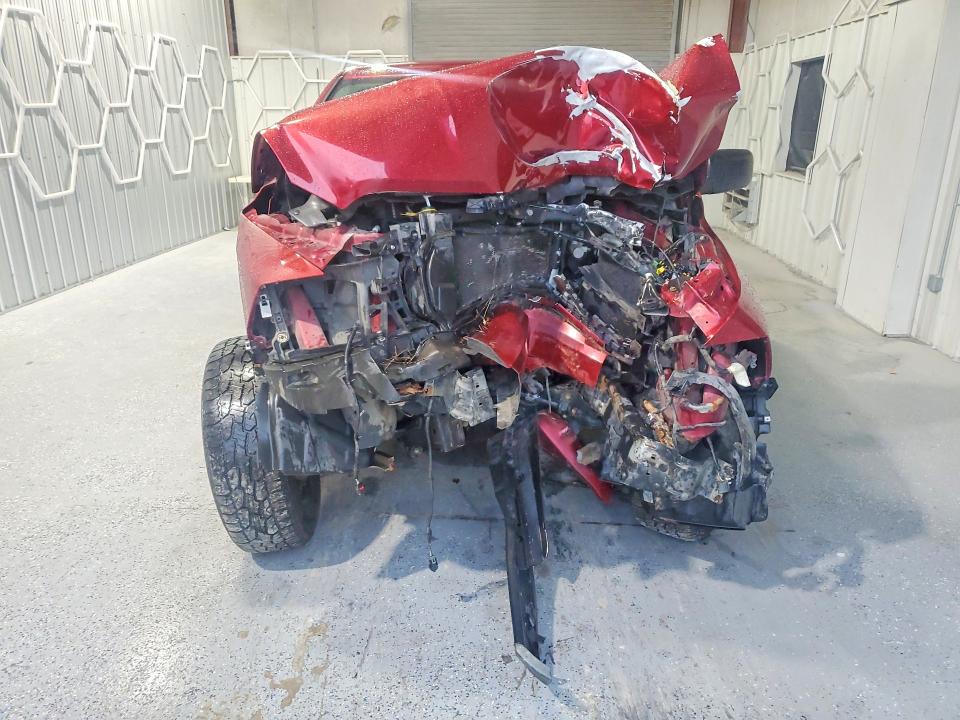 61341886 :رقم المزاد ، 1C6RR7KT6FS658035 vin ، 2015 Ram 1500 مزاد بيع